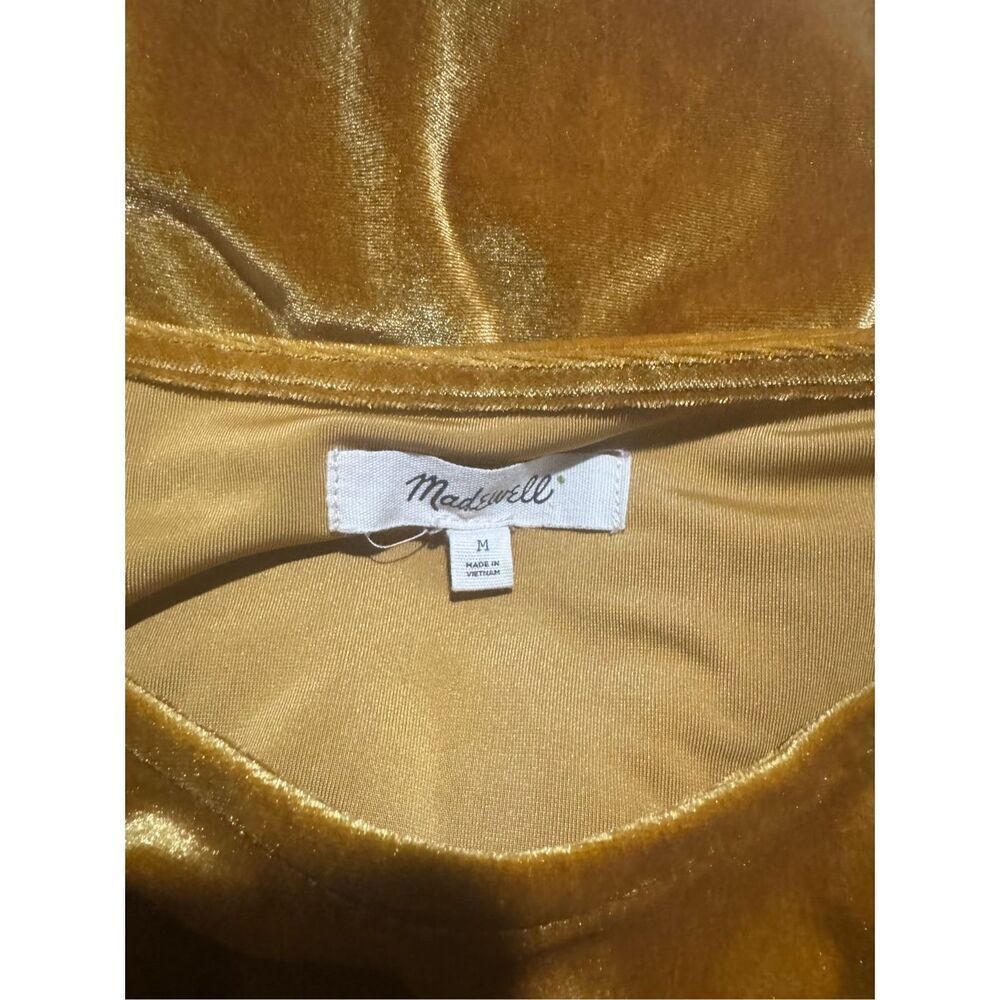 Madewell Gold velvet short  flutter sleeve top M - Picture 3 of 6